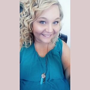 Meet your Posher, Kourtnie